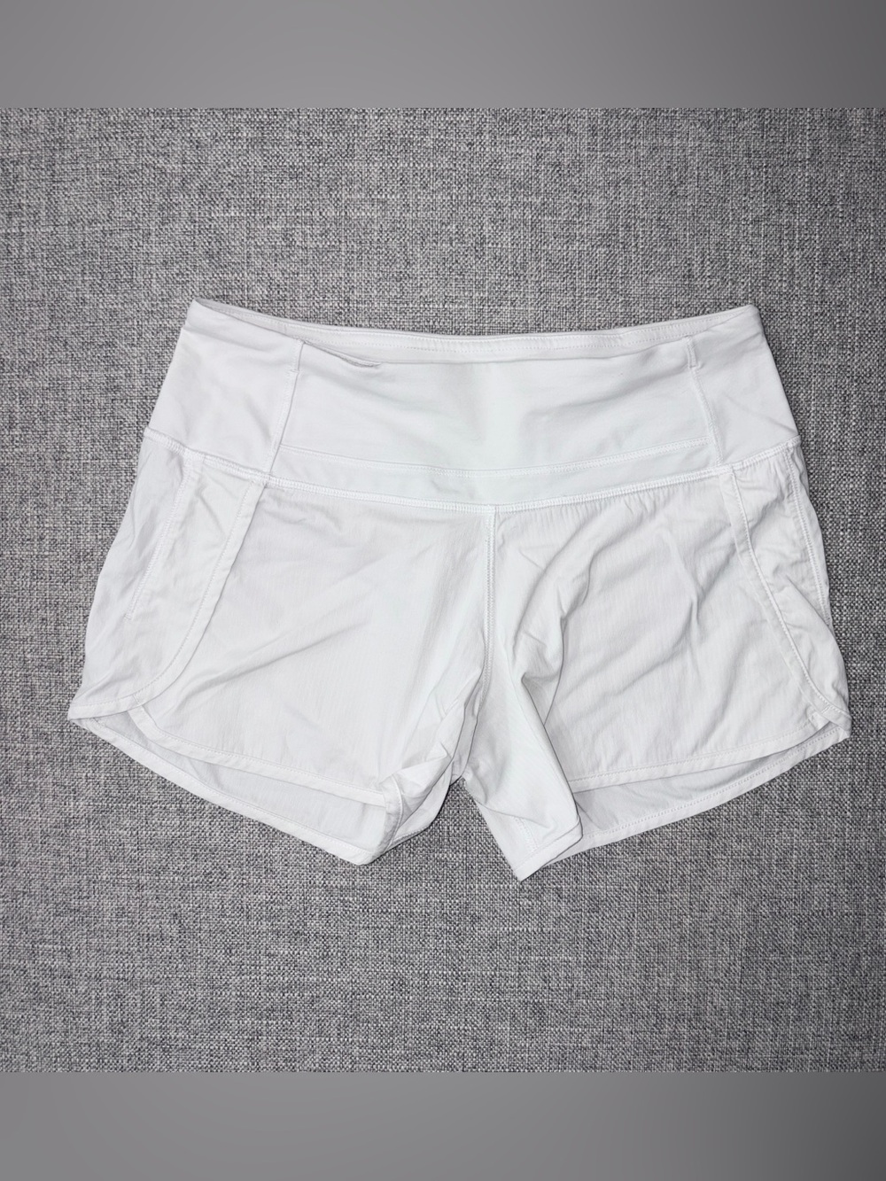 Lululemon size 2 VGUC to be safe